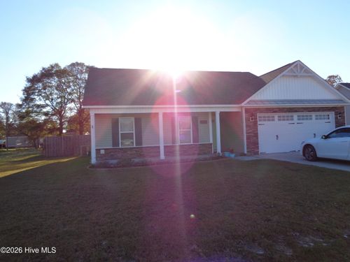 214 Long Neck Dr, Richlands, NC, 28574-8007 | Card Image