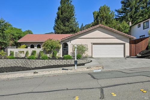 5427 Yerba Buena Road, Santa Rosa, CA, 95409 | Card Image