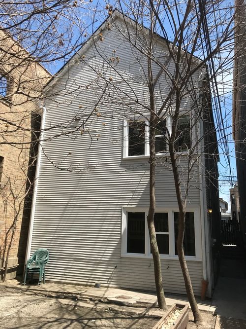 ch1-1841 N Hermitage Ave, Chicago, IL, 60622-1120 | Card Image