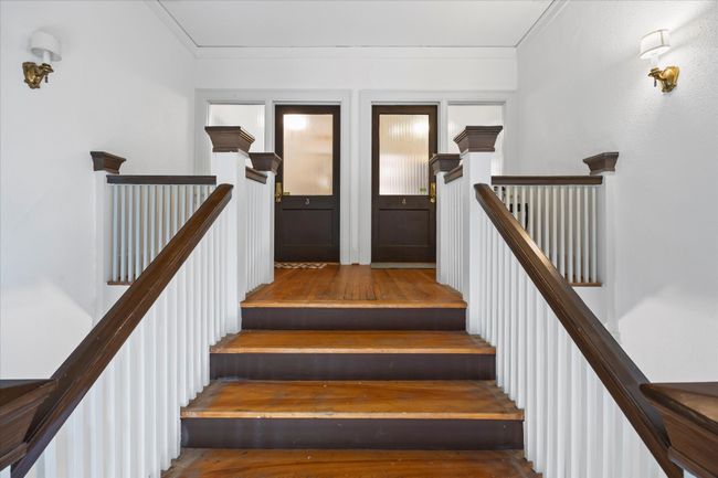 2nd Floor Landing | Image 4