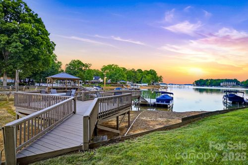 8188 Normandy Rd, Denver, NC, 28037-8644 | Card Image