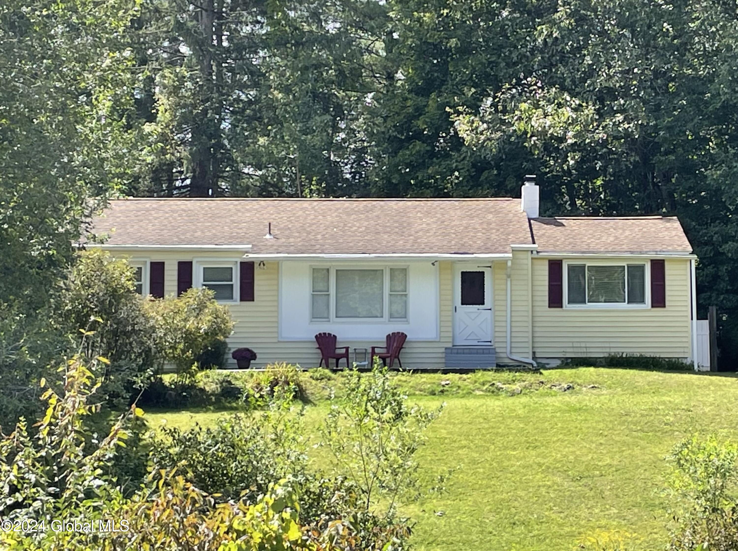 Boyce Rd, Nassau, NY 12123