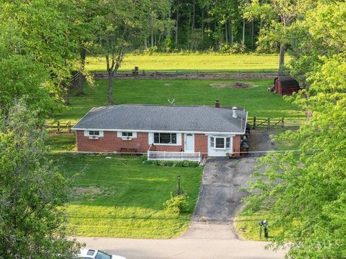 3490 Townsley Dr, Loveland, OH, 45140-1047 | Card Image