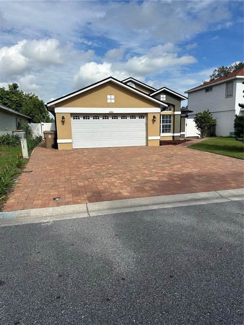 2986 Stillwater Dr, Kissimmee, FL, 34743-7864 | Card Image