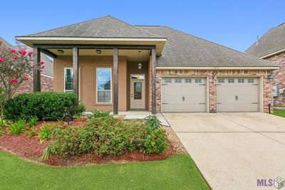 7070 Myrtle Bluff Dr, House other with 3 bedrooms, 2 bathrooms and null parking in Baton Rouge LA | Image 2