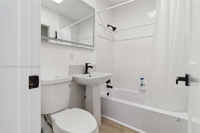 4730 Ne 15 Th Ave, House other with 2 bedrooms, 2 bathrooms and null parking in Pompano Beach FL | Image 18