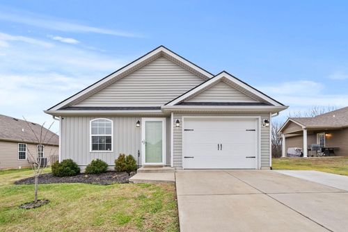 146 John Davis Dr, Georgetown, KY, 40324-8134 | Card Image