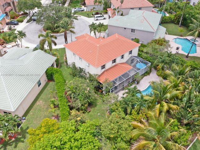 4209 Pinewood Ln, House other with 5 bedrooms, 4 bathrooms and null parking in Weston FL | Image 67