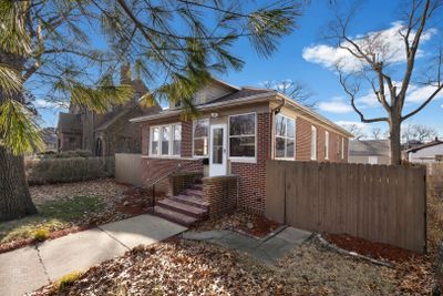 308 S Henry Street, House other with 3 bedrooms, 1 bathrooms and 2 parking in Gary IN | Image 2