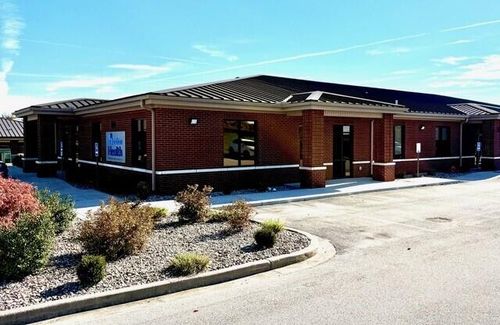 220 Tower Cir, Somerset, KY, 42503-3480 | Card Image