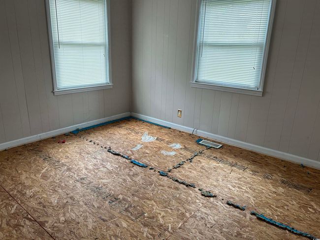 404 E Andrews St, House other with 2 bedrooms, 1 bathrooms and 2 parking in Hemingway SC | Image 6
