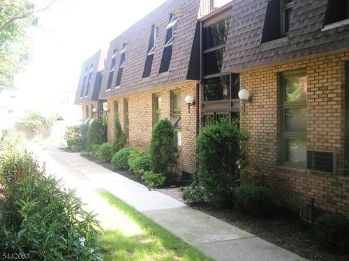6-295 Claremont Ave, Montclair, NJ, 07042-2839 | Card Image