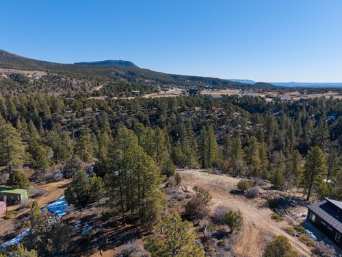 17-17 E Pine St, Orderville, UT, 84758 | Card Image