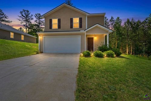 1553 Austin Dr, Macon, GA, 31217-1317 | Card Image
