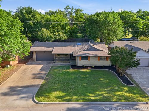 6781 26th Pl, Tulsa, OK, 74129-6213 | Card Image