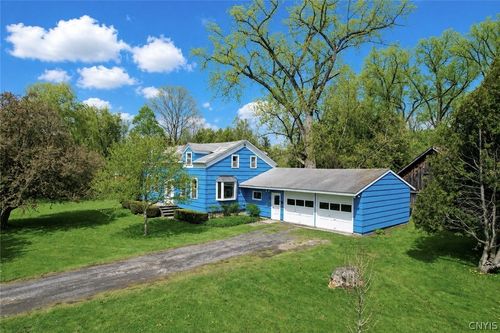 2658 Oran Delphi Rd, Manlius, NY, 13104-9555 | Card Image