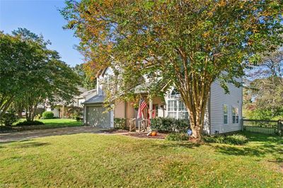 Front Yard with flowering trees | Image 2