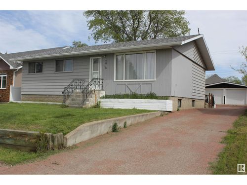 4818 54 Ave, Elk Point, AB, T0A0B9 | Card Image