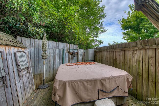 356 Hickory Hill Cir, House other with 3 bedrooms, 2 bathrooms and null parking in Spruce Pine NC | Image 21