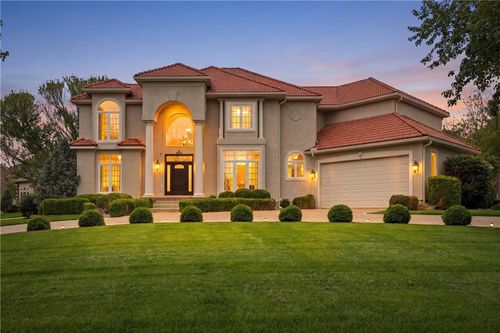 3500 Saddle Ridge Dr, Independence, MO, 64057-3355 | Card Image