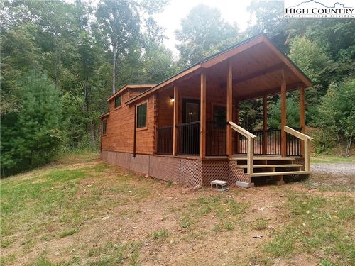 234 Pioneer Trl, Warrensville, NC, 28693-9557 | Card Image