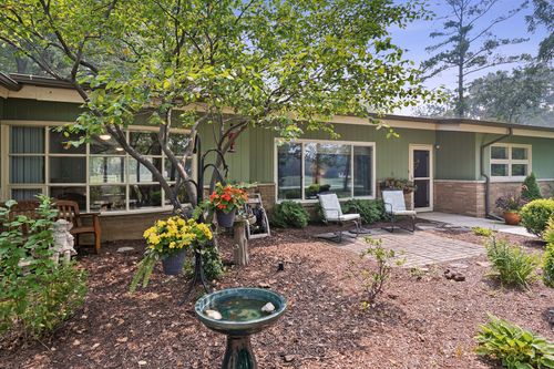 425 Greenwood Lane, Barrington, IL, 60010 | Card Image