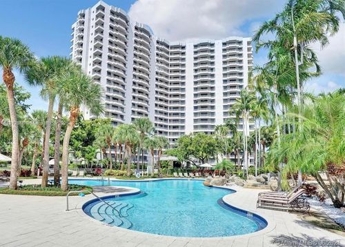 apt-1702-3300 Ne 191st St, Aventura, FL, 33180-2448 | Card Image
