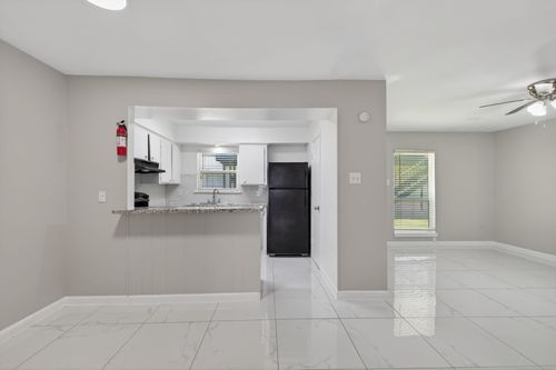 101-10600 S Post Oak Road, Houston, TX, 77035 | Card Image