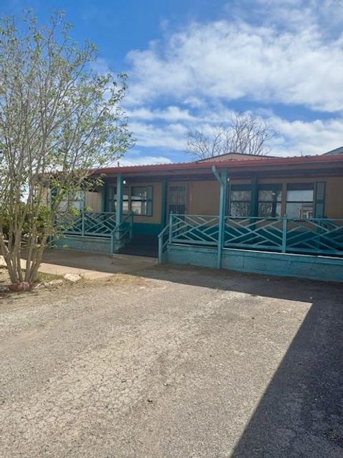 201 W 47th Ln, Fort Stockton, TX, 79735-9523 | Card Image