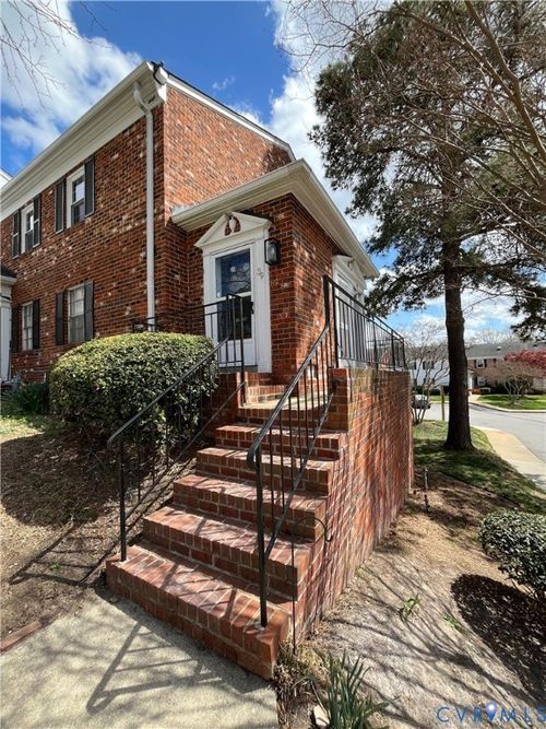 39 Rock Garden Ln, Henrico, VA, 23228-5415 | Card Image
