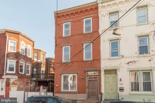 931 N 19th St, Philadelphia, PA, 19130-1875 | Card Image