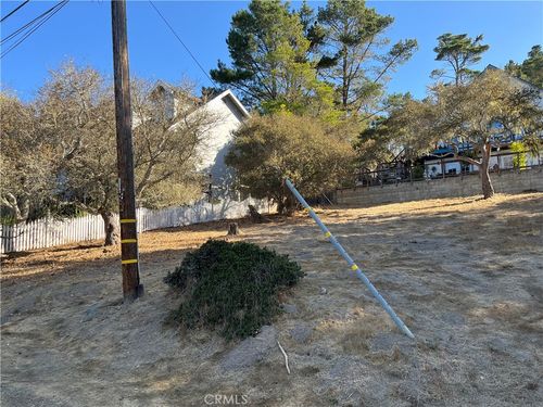 13 Tweed Ave, Cambria, CA, 93428 | Card Image
