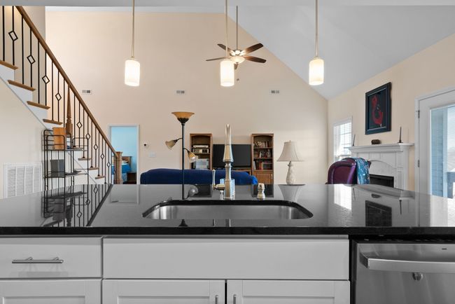 1251 Juniper Pass, House other with 5 bedrooms, 3 bathrooms and 4 parking in Clarksville TN | Image 13