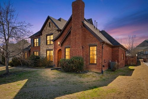 10205 Matwood Oak Dr, Lakeland, TN, 38002-8306 | Card Image