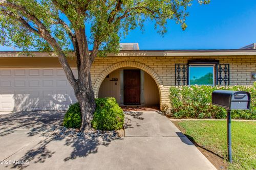 7350 N 11th St, Phoenix, AZ, 85020-5016 | Card Image
