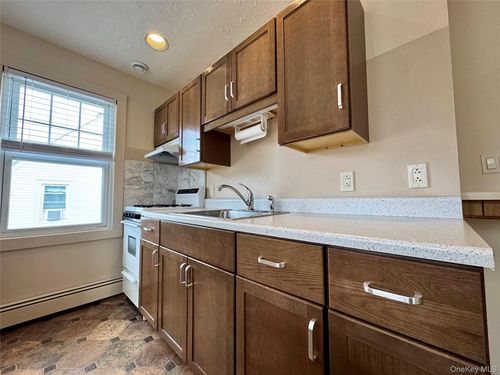 2-99 Jerusalem Ave, Hicksville, NY, 11801-4903 | Card Image