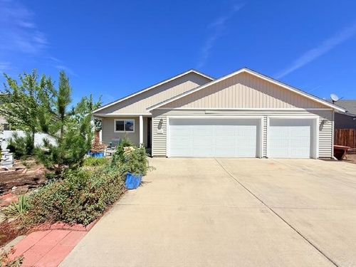 557 Sw Metolius St, Culver, OR, 97734-1201 | Card Image