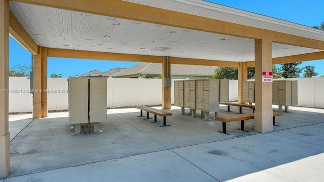 3113 Yellowstone Cir, House other with 3 bedrooms, 2 bathrooms and null parking in Fort Pierce FL | Image 23