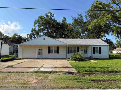 410 E Ohio St, Eureka, KS, 67045-2024 | Card Image