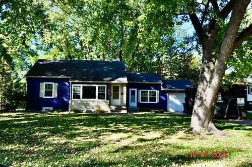 3918 Hayes St Ne, Columbia Heights, MN, 55421-4053 | Card Image