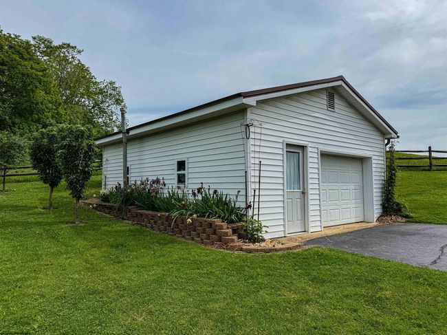 5698 Morgantown Pike, Home with 4 bedrooms, 2 bathrooms and 3 parking in Belington WV | Image 23