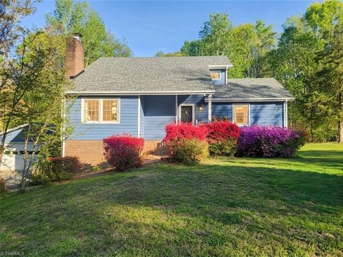 7203 Saint Crispins Way, Summerfield, NC, 27358-9371 | Card Image