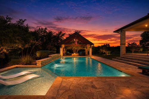 208 Hacienda Pl, Dripping Springs, TX, 78620-5262 | Card Image