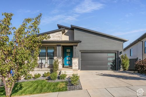 141 E Miller Ave, North Salt Lake, UT, 84054-1212 | Card Image