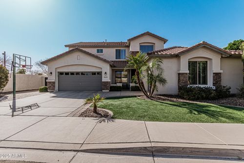 3529 E Fandango Drive, Gilbert, AZ, 85298 | Card Image