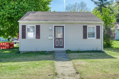 1115 S Shiawassee Street, Owosso, MI, 48867 | Card Image