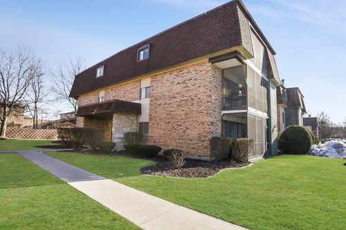 e-11133 East Rd, Palos Hills, IL, 60465-2158 | Card Image