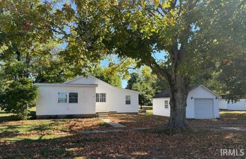 110 W 2nd St, Burnettsville, IN, 47926-8134 | Card Image