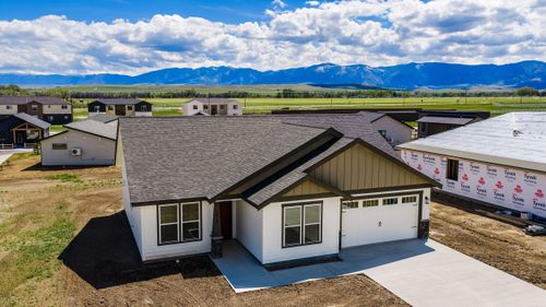 1428 Silverton Dr, Ranchester, WY, 82839-8515 | Card Image