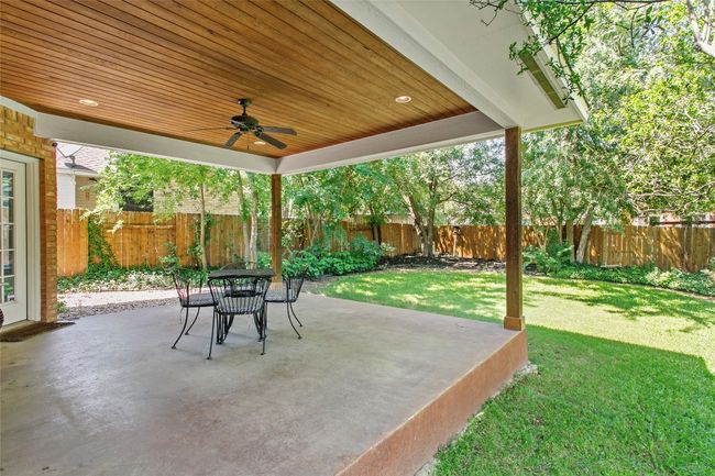 Enjoy morning coffee, dinner el fresco, or a relaxing evening on the patio | Image 36